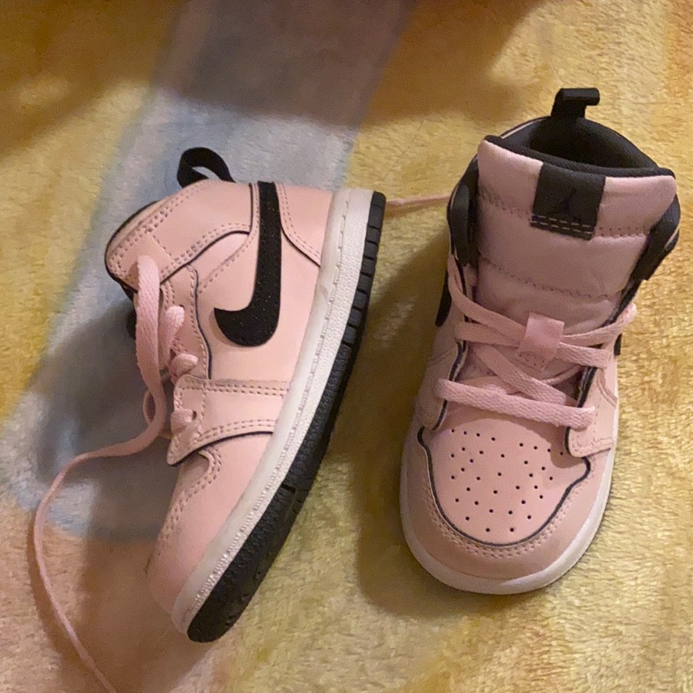 Air Jordan 1
